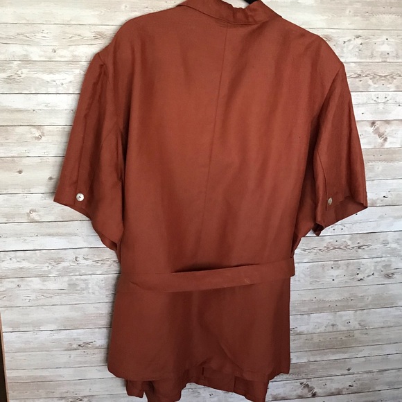 Jennifer Women Rust Short Sleeve Blazer - Picture 7 of 8